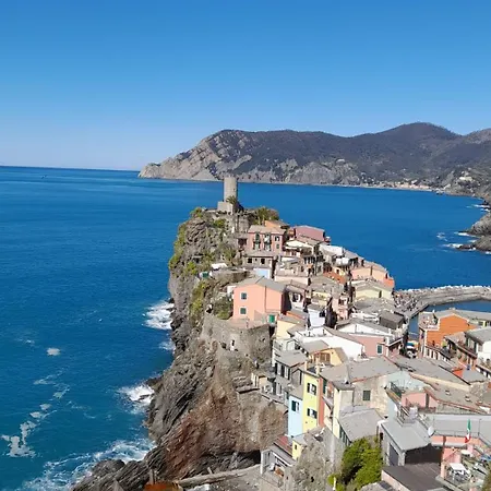 Francisa La Spezia